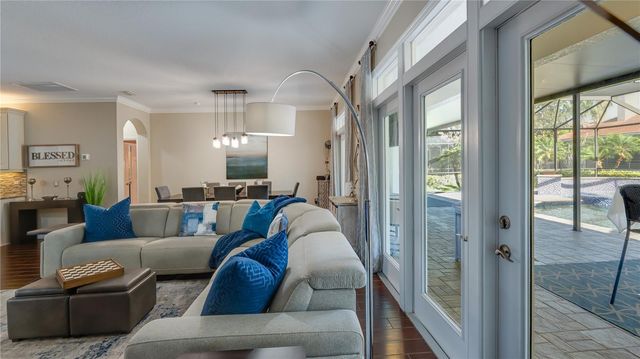 105 MOBBLY BAY DRIVE, Oldsmar, FL 34677