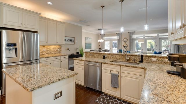 105 MOBBLY BAY DRIVE, Oldsmar, FL 34677