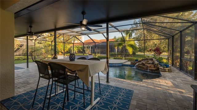 105 MOBBLY BAY DRIVE, Oldsmar, FL 34677