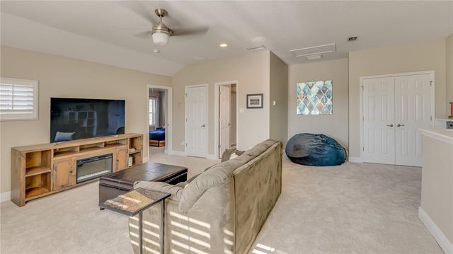 105 MOBBLY BAY DRIVE, Oldsmar, FL 34677