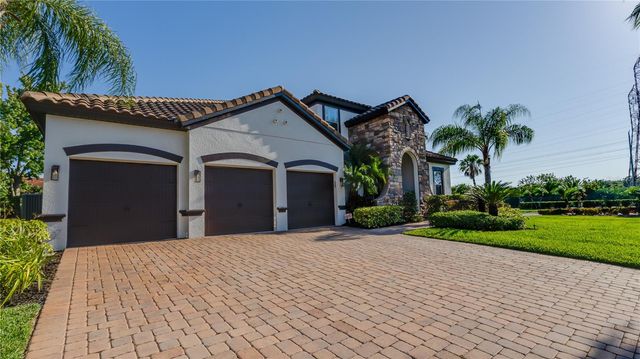 105 MOBBLY BAY DRIVE, Oldsmar, FL 34677