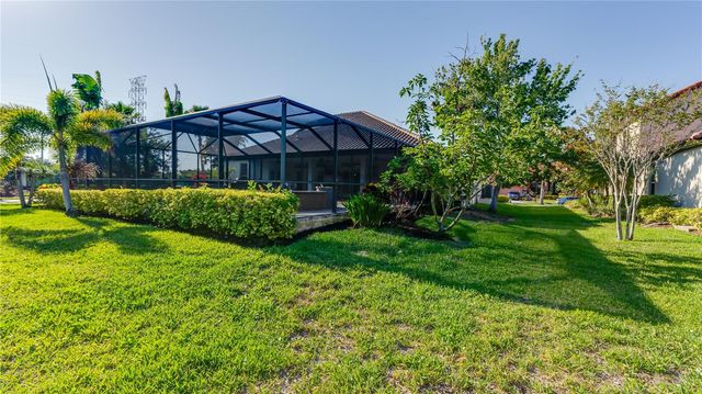 105 MOBBLY BAY DRIVE, Oldsmar, FL 34677