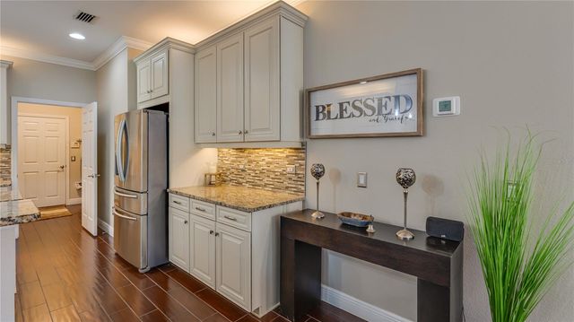 105 MOBBLY BAY DRIVE, Oldsmar, FL 34677