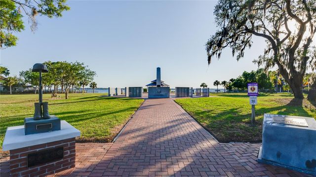 105 MOBBLY BAY DRIVE, Oldsmar, FL 34677