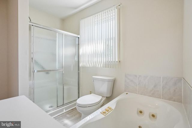 405 E HIGH ST, Clayton, NJ 08312