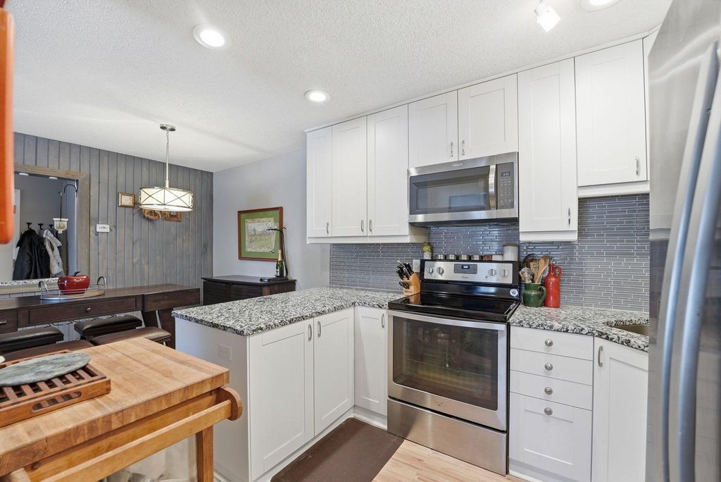 5440 Three Points Boulevard 523, Mound, MN 55364 — photo 5