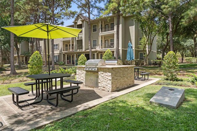 2400-912 Spring Rain Drive, Klein, TX 77379