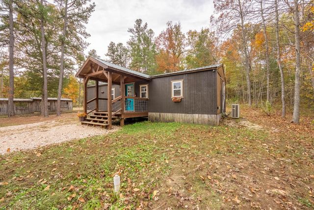 20784 County Road 207, Eminence, MO 65466