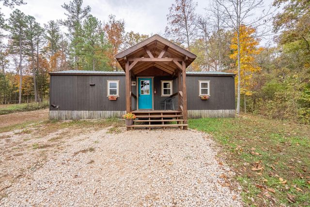 20784 County Road 207, Eminence, MO 65466