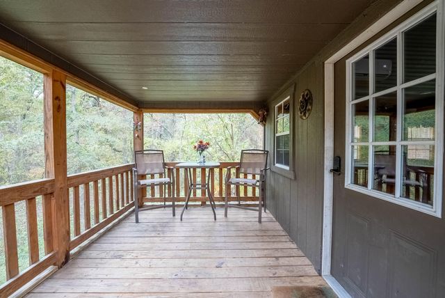 20784 County Road 207, Eminence, MO 65466