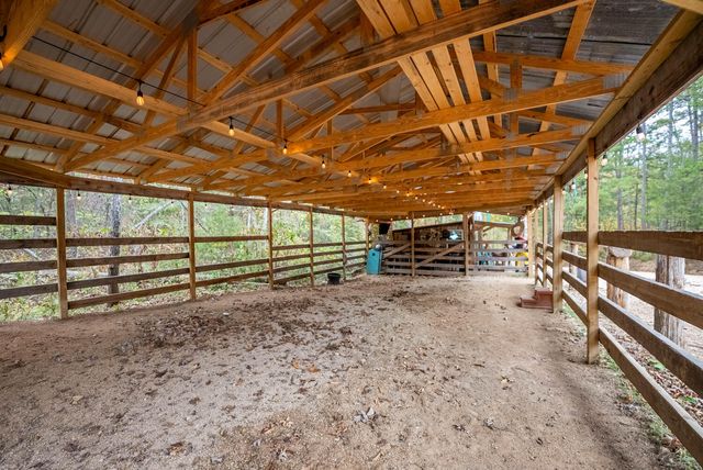 20784 County Road 207, Eminence, MO 65466