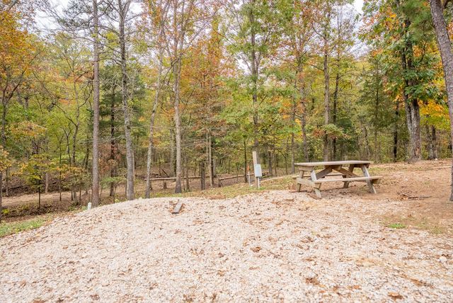 20784 County Road 207, Eminence, MO 65466