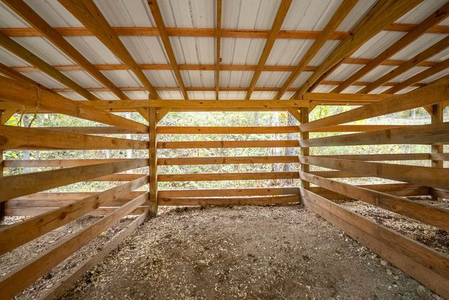 20784 County Road 207, Eminence, MO 65466