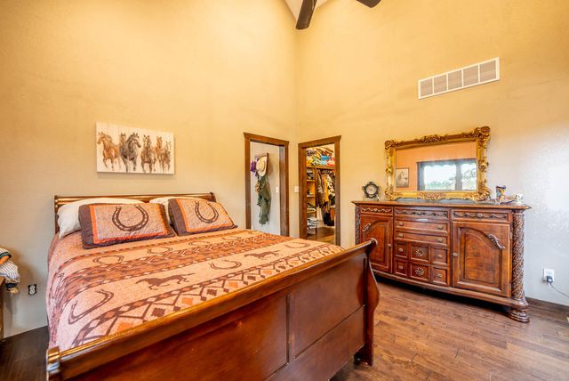 20784 County Road 207, Eminence, MO 65466