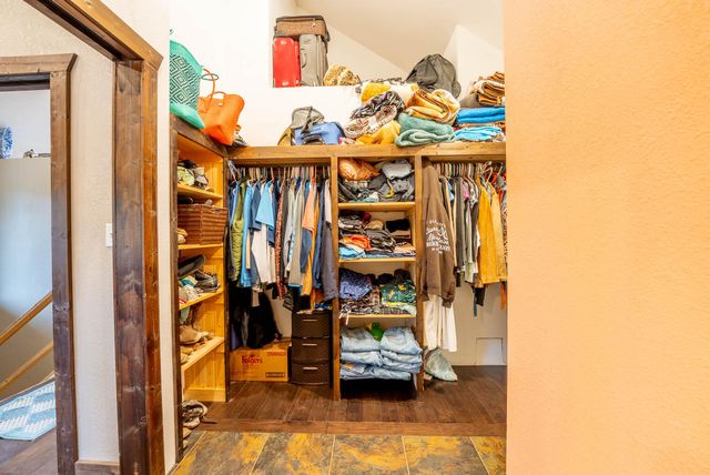 20784 County Road 207, Eminence, MO 65466