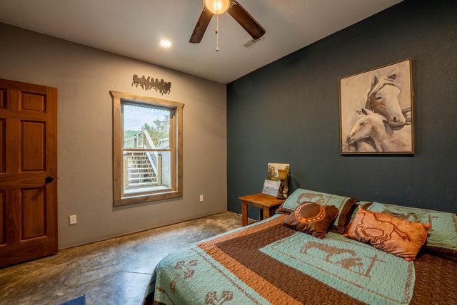 20784 County Road 207, Eminence, MO 65466