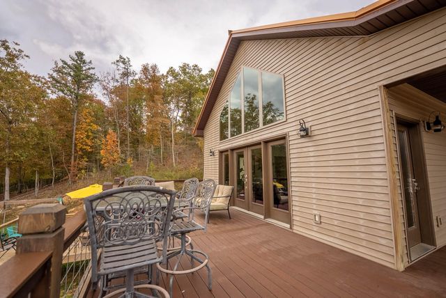 20784 County Road 207, Eminence, MO 65466