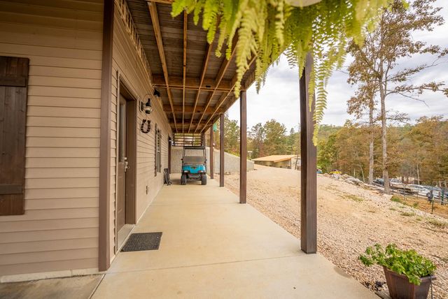 20784 County Road 207, Eminence, MO 65466