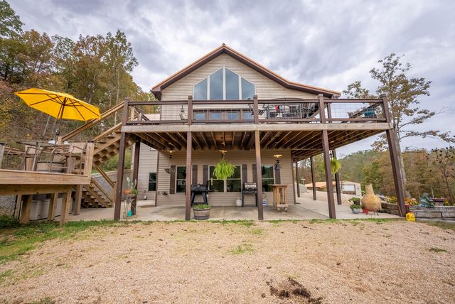 20784 County Road 207, Eminence, MO 65466