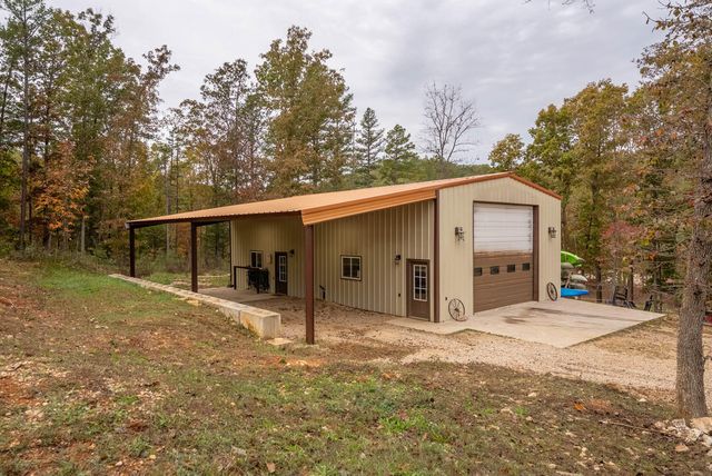 20784 County Road 207, Eminence, MO 65466