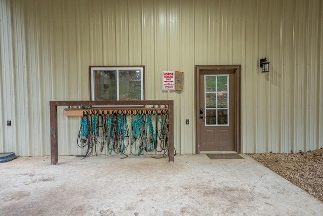 20784 County Road 207, Eminence, MO 65466