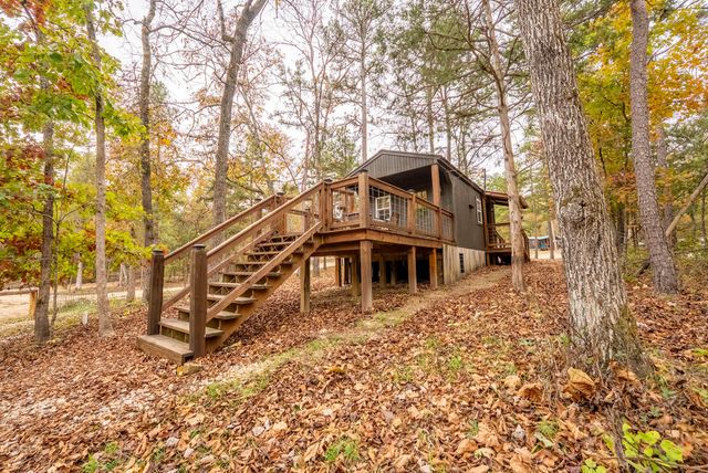 20784 County Road 207, Eminence, MO 65466