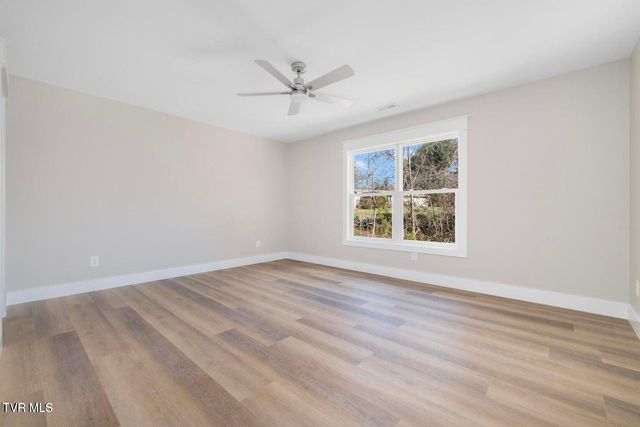 409 Arlington Court, Kingsport, TN 37663