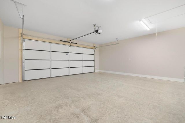 409 Arlington Court, Kingsport, TN 37663
