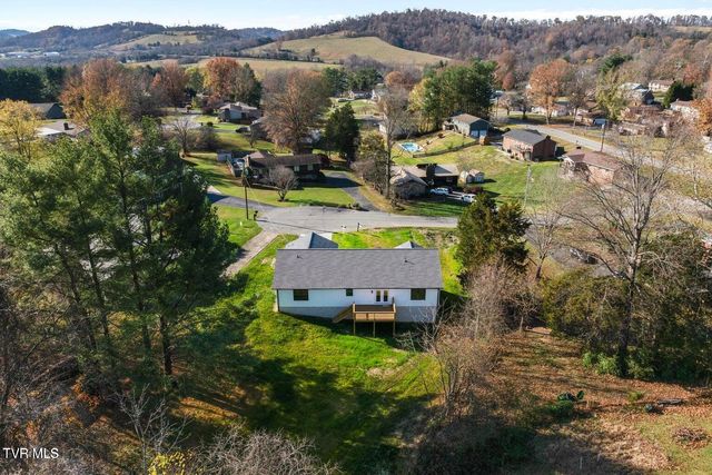 409 Arlington Court, Kingsport, TN 37663