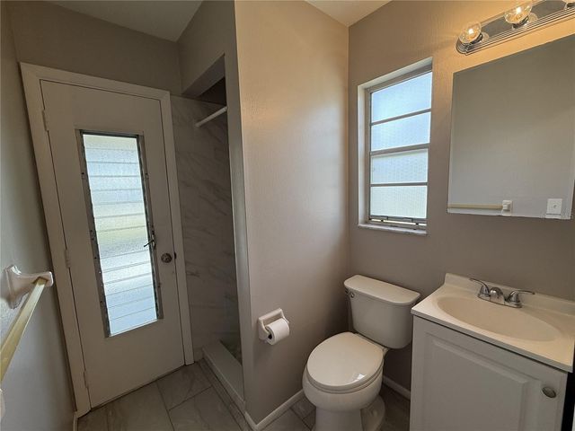 606 BRIARWOOD ROAD, Venice, FL 34293