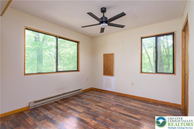 218 Blue Jay Court, Lehman Twp, PA 18324