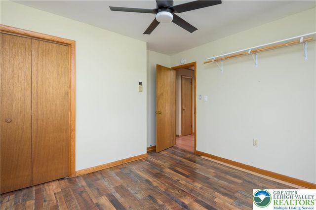 218 Blue Jay Court, Lehman Twp, PA 18324
