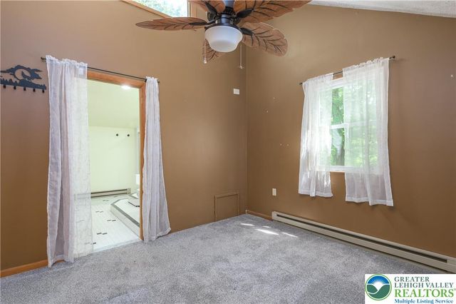 218 Blue Jay Court, Lehman Twp, PA 18324