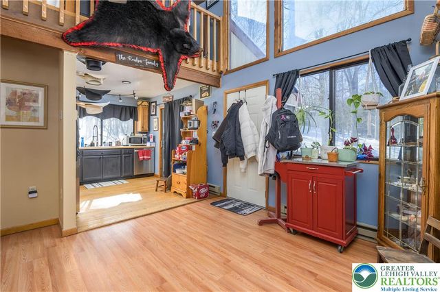 218 Blue Jay Court, Lehman Twp, PA 18324