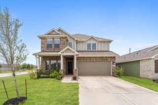 818 Deerhurst Lane, Magnolia, TX 77354