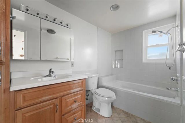 1990 Coventry Court, Thousand Oaks, CA 91362