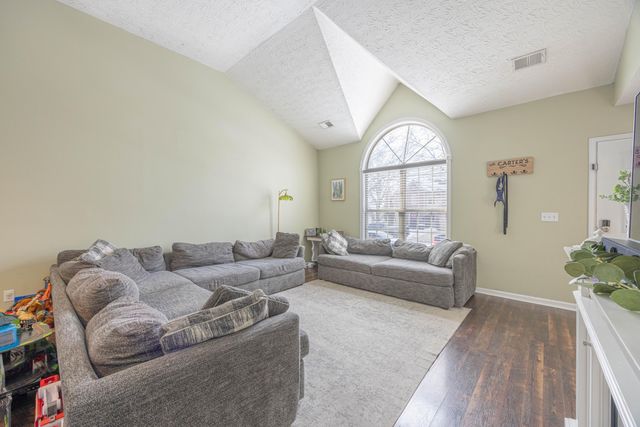 3073 River Run Trail, Lexington, KY 40511