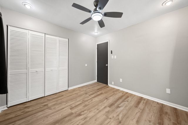 2011 219th Street, Sauk Village, IL 60411