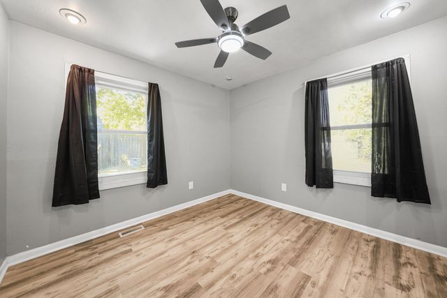 2011 219th Street, Sauk Village, IL 60411