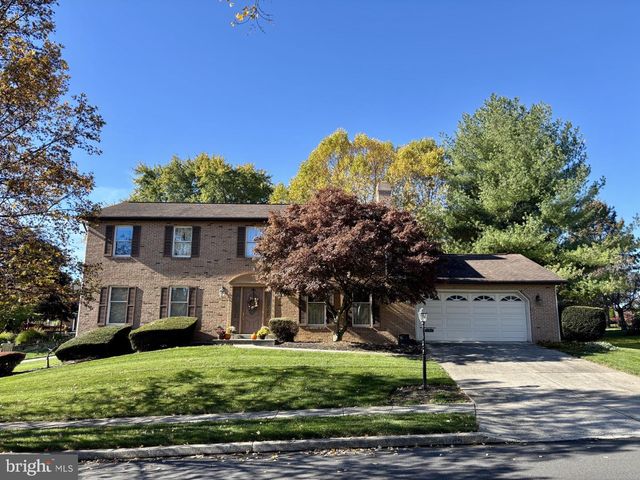 1102 DRY POWDER CIR, Mechanicsburg, PA 17050