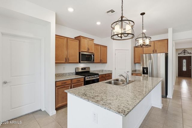 7093 E GAMEBIRD Way, San Tan Valley, AZ 85143