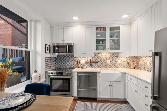 58 Temple Street 3, Boston, MA 02114