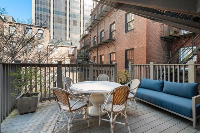 58 Temple Street 3, Boston, MA 02114