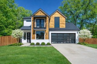 1001 Coke Drive, Arlington, TX 76010