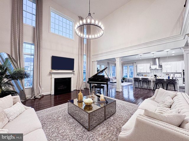 41523 CROSS CANTER DR, Aldie, VA 20105