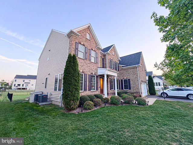 41523 CROSS CANTER DR, Aldie, VA 20105