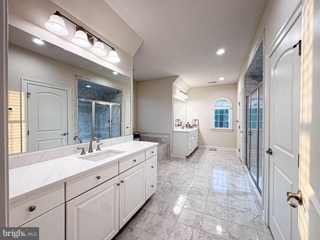 41523 CROSS CANTER DR, Aldie, VA 20105