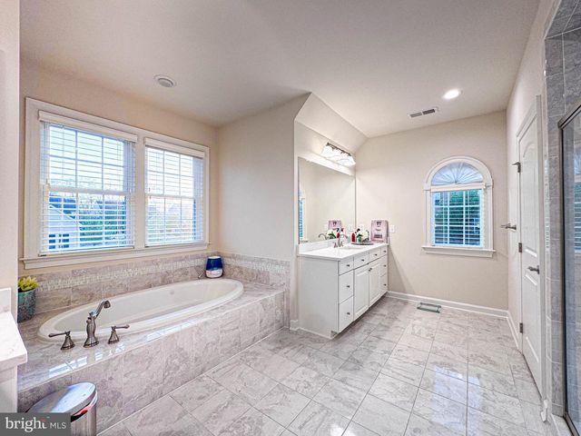 41523 CROSS CANTER DR, Aldie, VA 20105