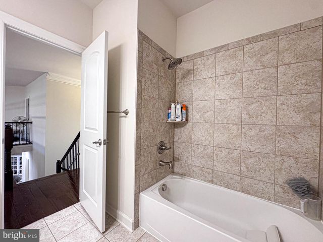 41523 CROSS CANTER DR, Aldie, VA 20105