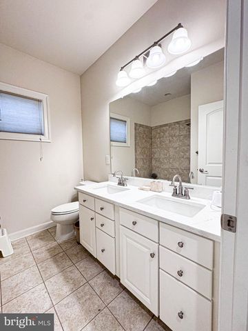 41523 CROSS CANTER DR, Aldie, VA 20105
